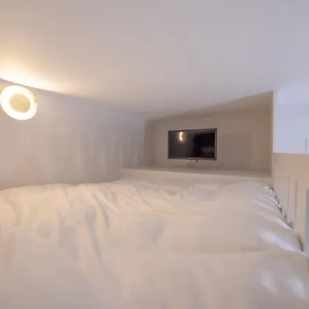 Cia - Mezzanine By Arc De Triomphe Apartment